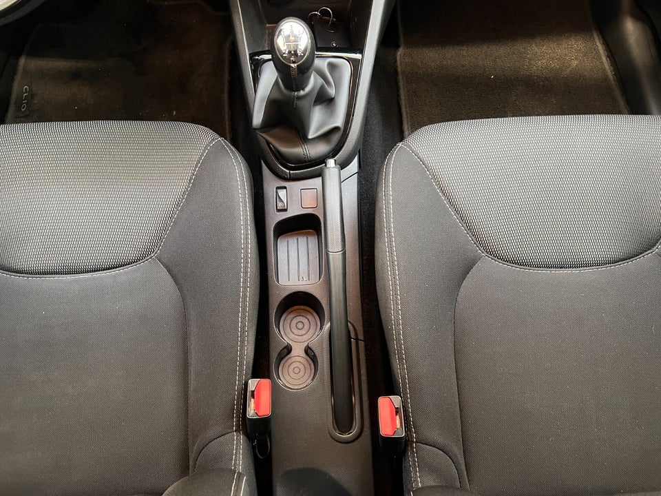 Renault Clio IV 0,9 TCe 90 Expression 5d