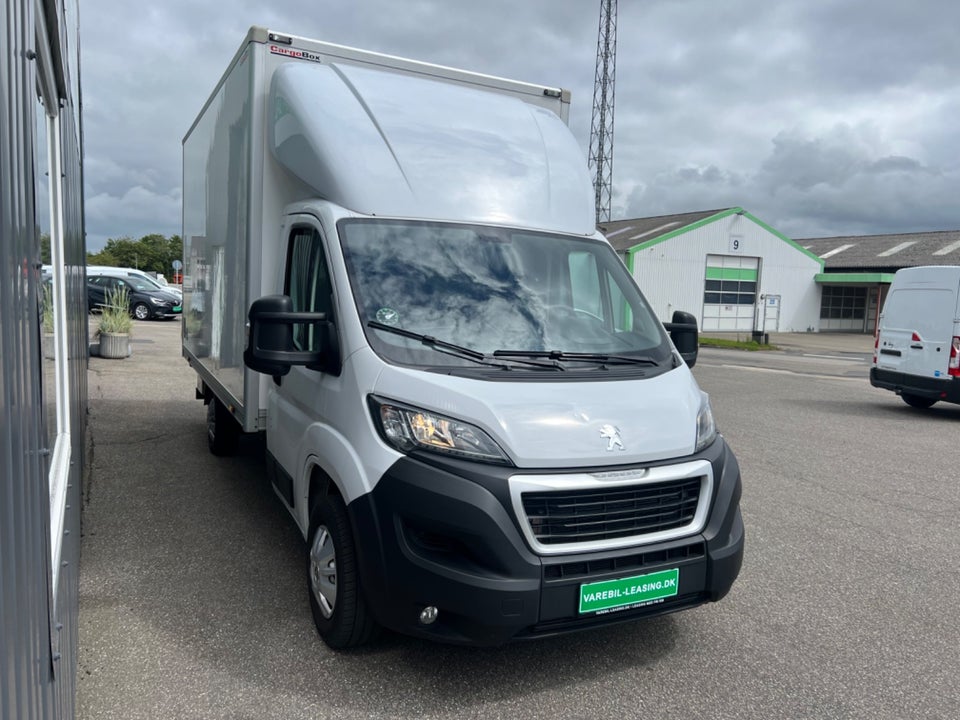 Peugeot Boxer 335 2,2 BlueHDi 165 L3 Plus 2d