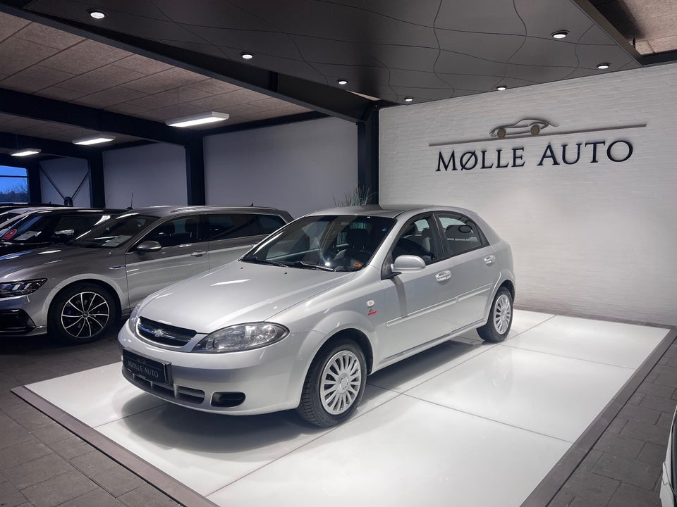 Chevrolet Lacetti 1,6 Classic 5d