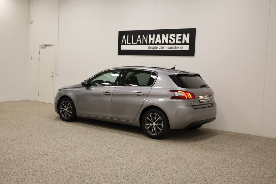 Peugeot 308 1,6 BlueHDi 120 Style Sky 5d
