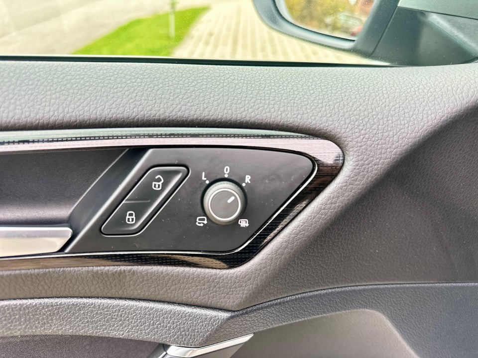 VW Golf VII 1,5 TSi 150 Highline DSG 5d