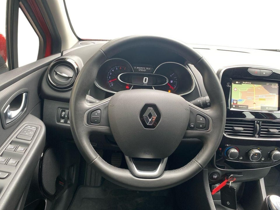 Renault Clio IV 0,9 TCe 90 Zen Sport Tourer 5d