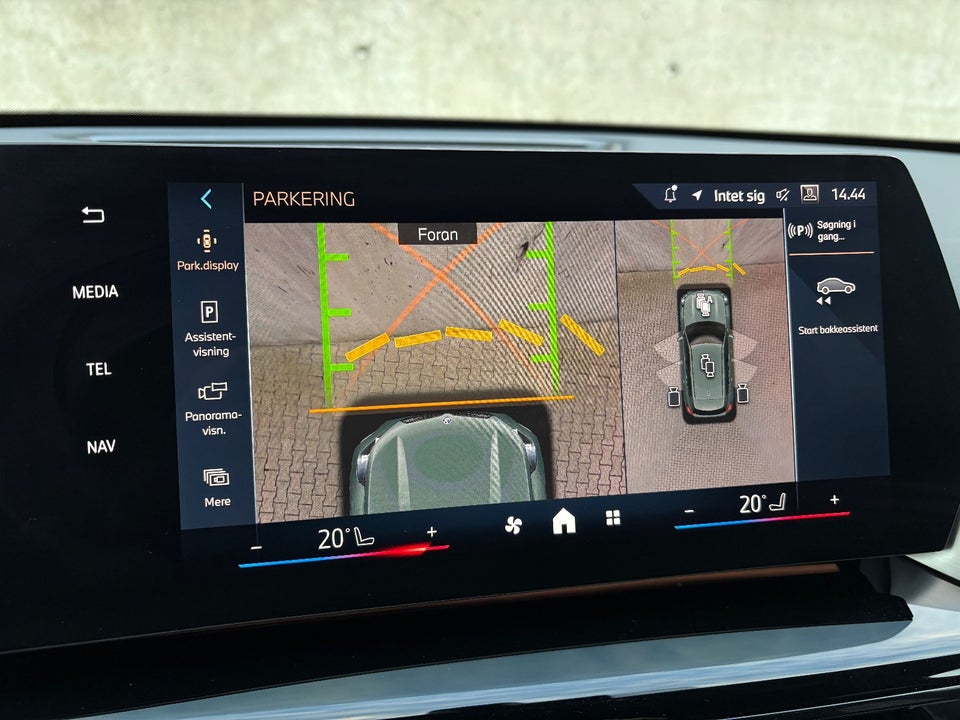 BMW iX1 eDrive20 M-Sport Pro 5d