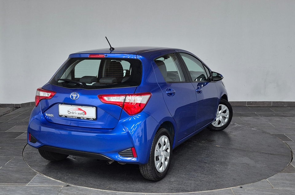 Toyota Yaris 1,0 VVT-i T2 5d