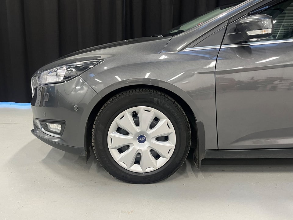 Ford Focus 1,0 EcoBoost Titanium stc. 5d