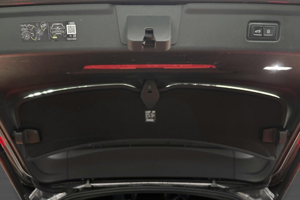 Audi A6 e-tron S-line plus Avant 5d