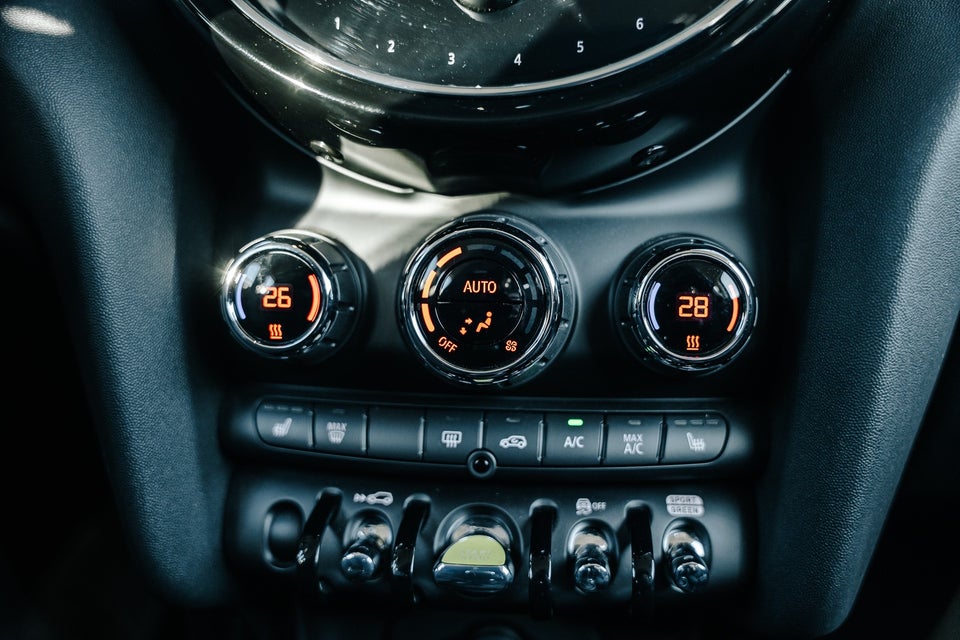 MINI Cooper SE Edition Premium Plus 3d