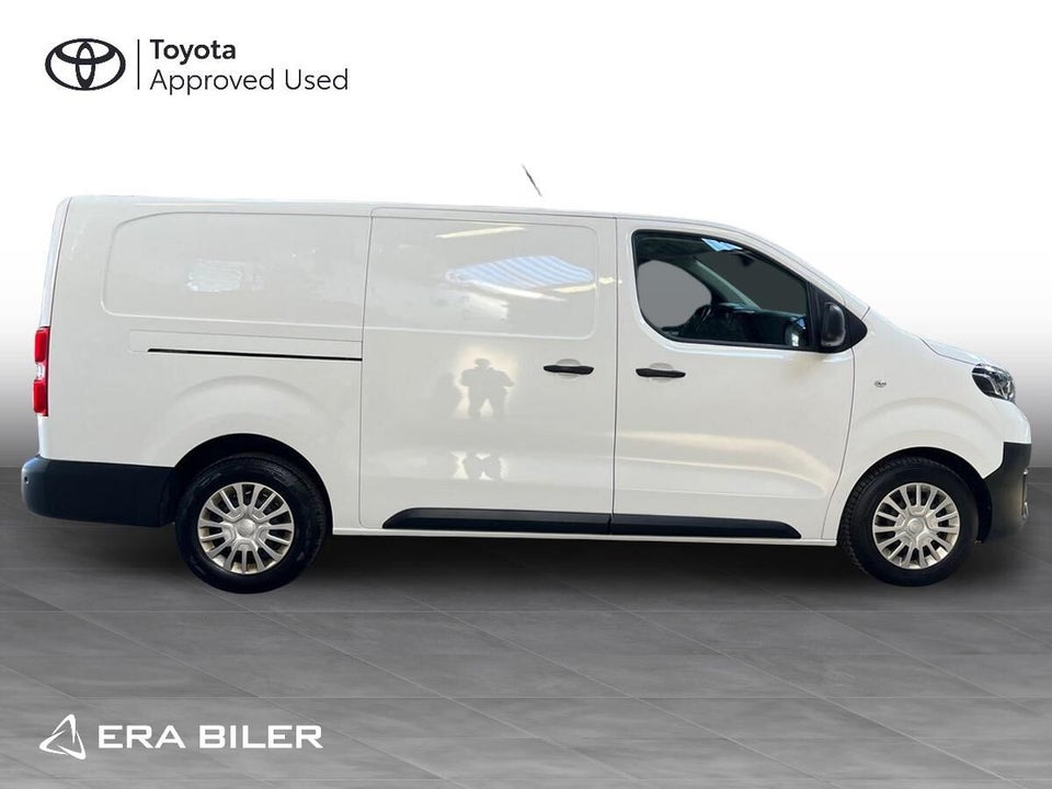 Toyota ProAce 2,0 D 144 Long Comfort Master aut. 4d