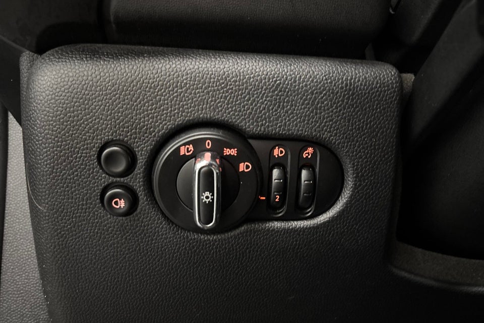 MINI Cooper SE Camden Edition 3d