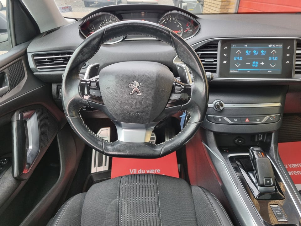 Peugeot 308 1,2 PureTech 130 Selection Sky SW EAT8 5d