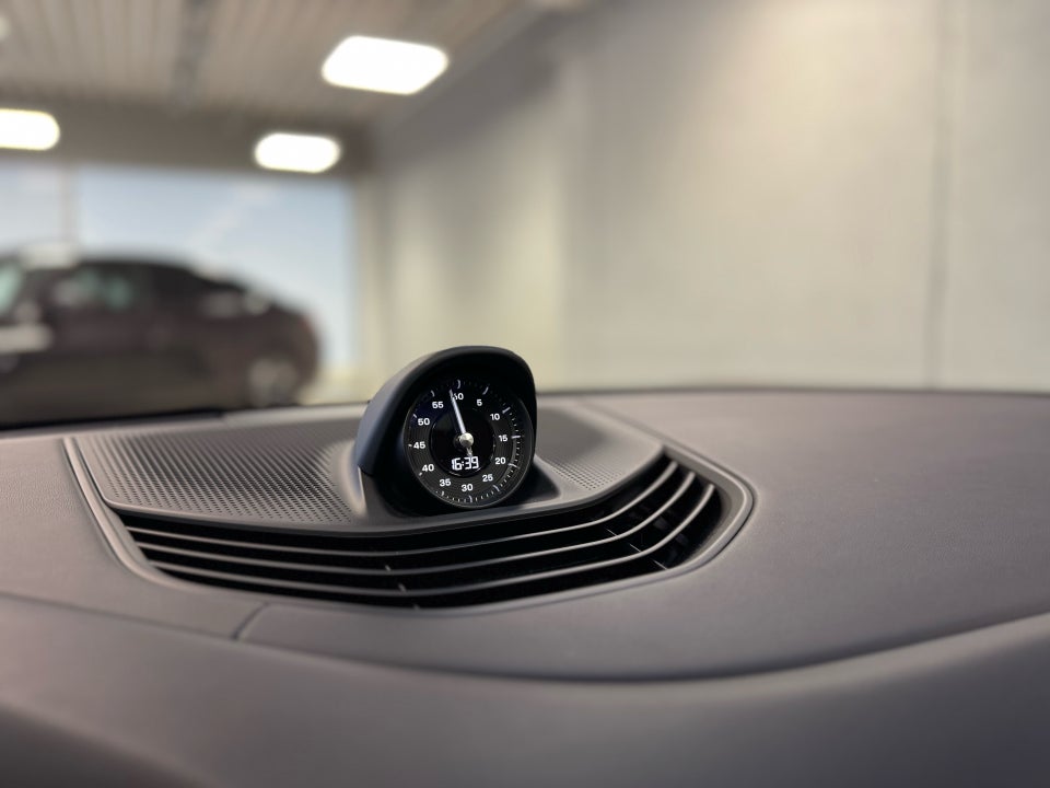 Porsche Taycan 4 Performance+ Cross Turismo 5d