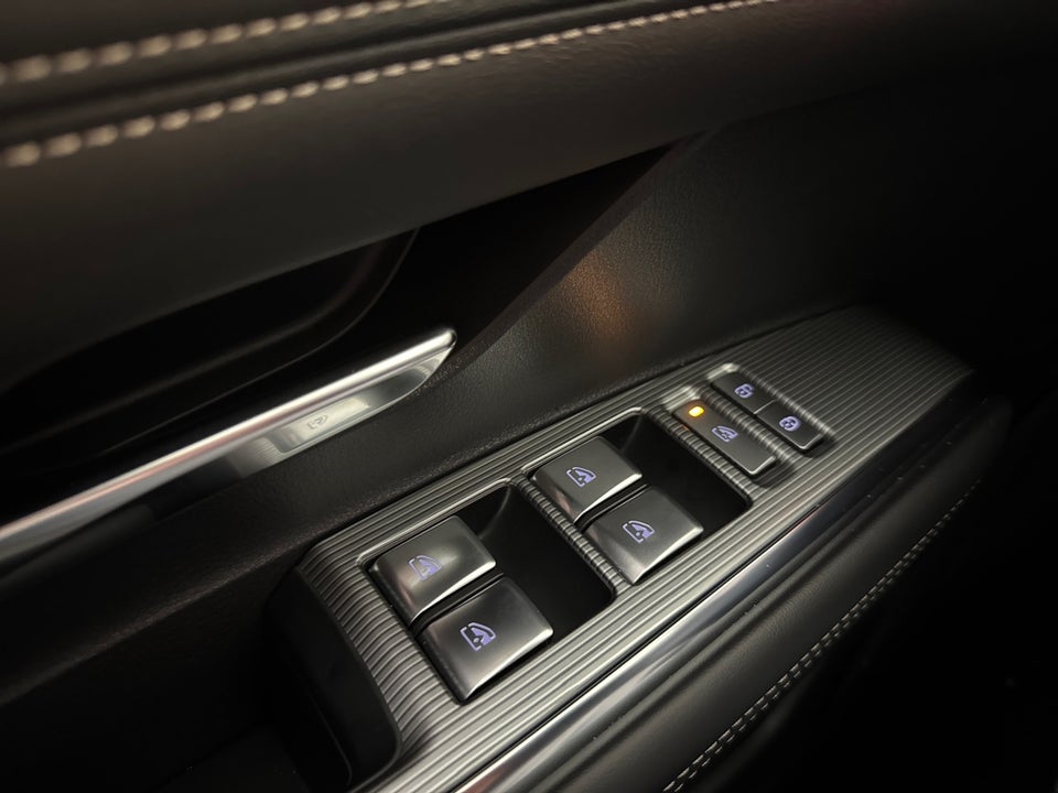 Mazda 6e Takumi Long Range 5d