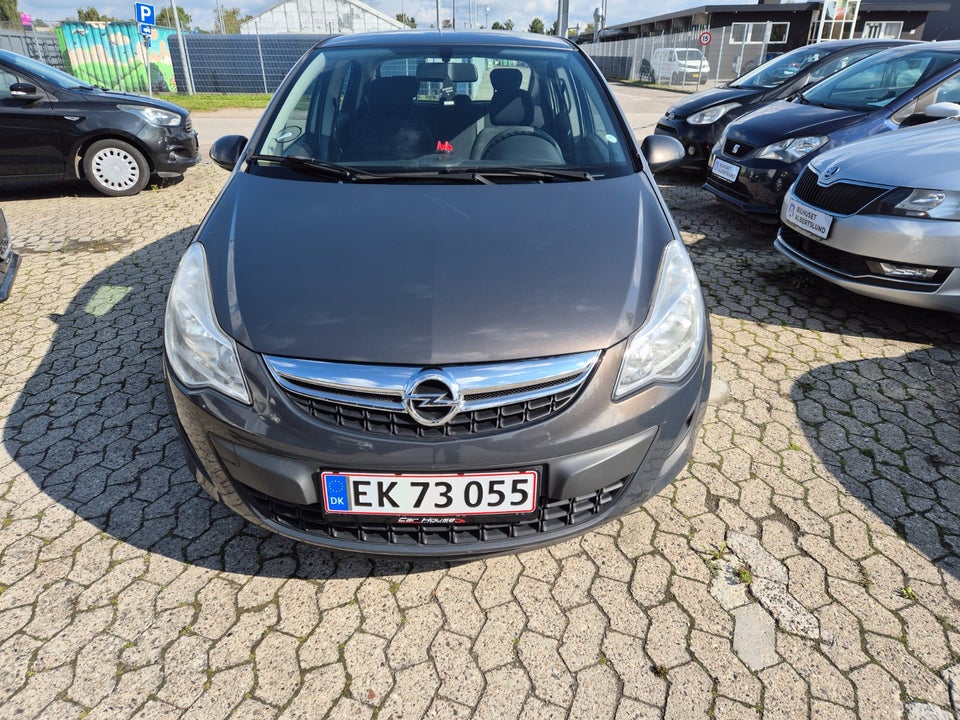 Opel Corsa 1,0 12V Enjoy 5d