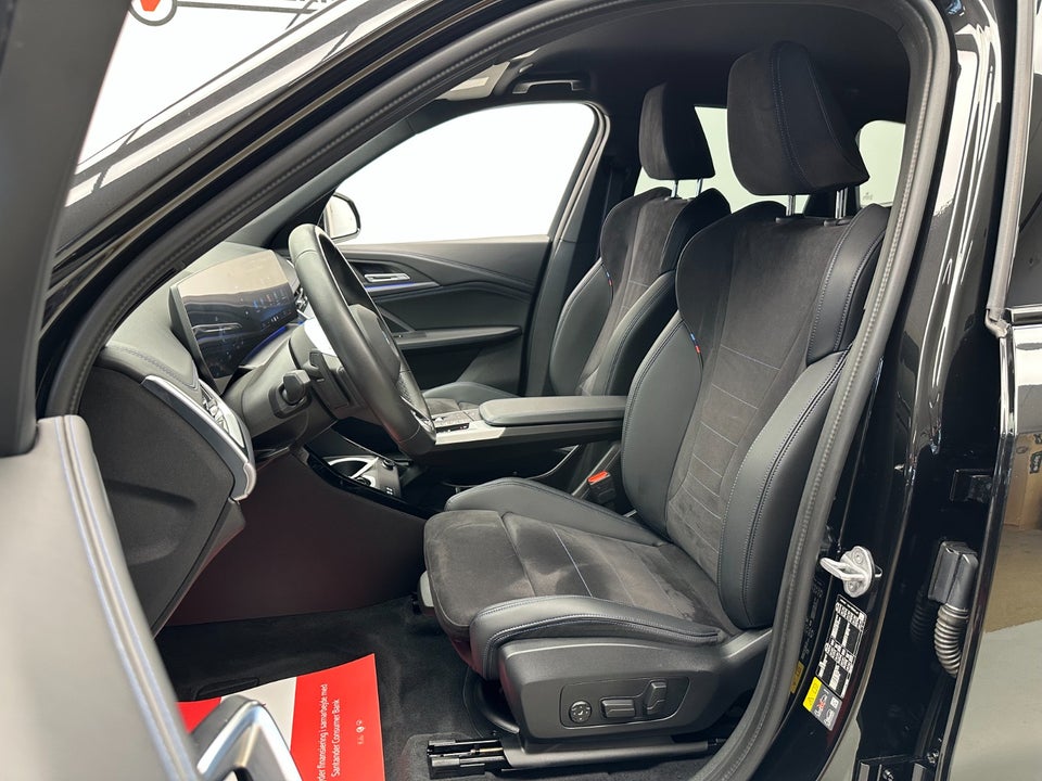 BMW iX1 eDrive20 M-Sport Pro 5d