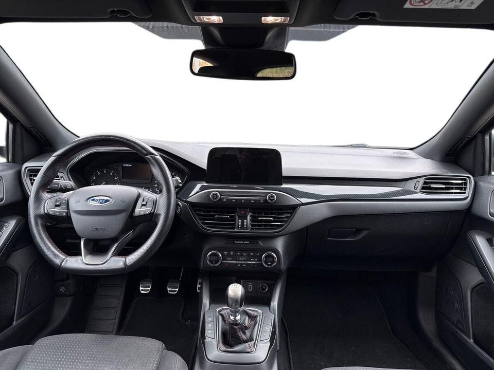 Ford Focus 1,0 EcoBoost ST-Line 5d