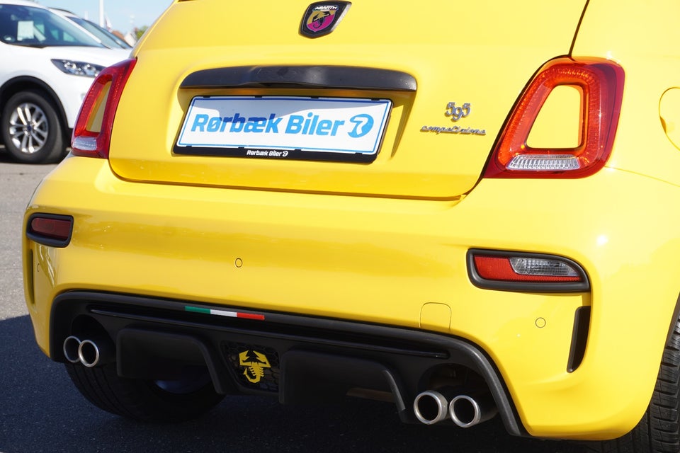 Abarth 595 1,4 T-Jet 180 70th Esseesse 3d