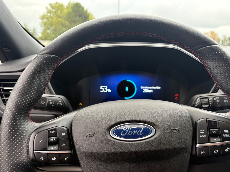 Ford Kuga 2,5 PHEV ST-Line X CVT 5d