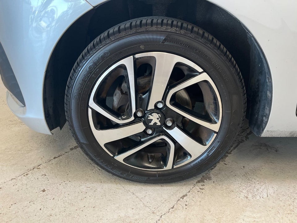 Peugeot 108 1,0 e-VTi 72 Allure+ 5d