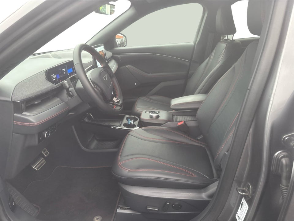 Ford Mustang Mach-E 98 Premium Extended Range 5d