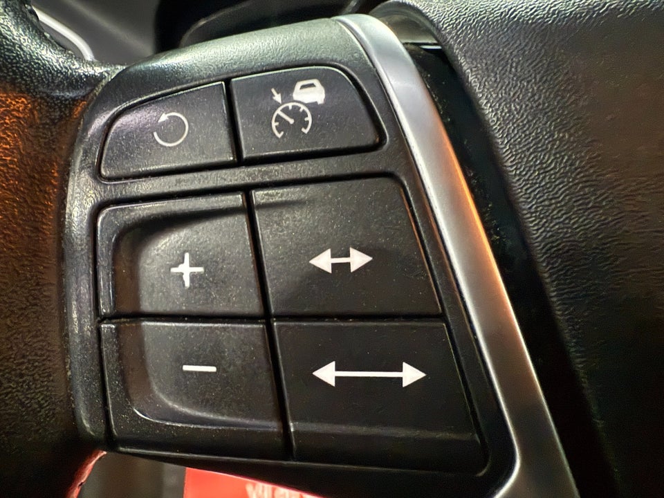 Volvo XC60 2,0 D4 190 Momentum aut. 5d