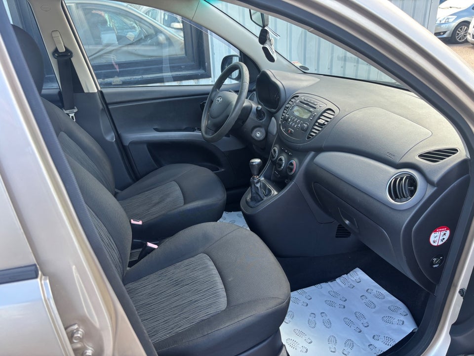 Hyundai i10 1,2 Comfort A/C 5d