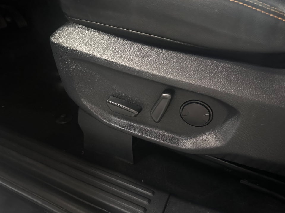 Ford Ranger 3,0 EcoBlue Wildtrak Db.Kab aut. 4d