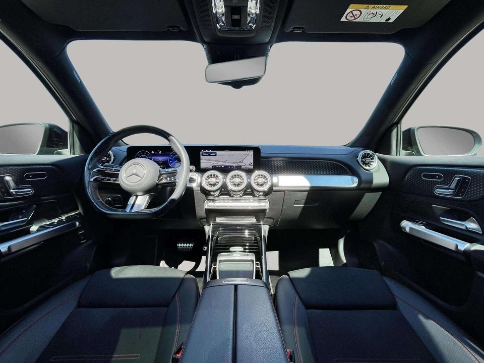 Mercedes EQB300 AMG Line 4Matic 5d