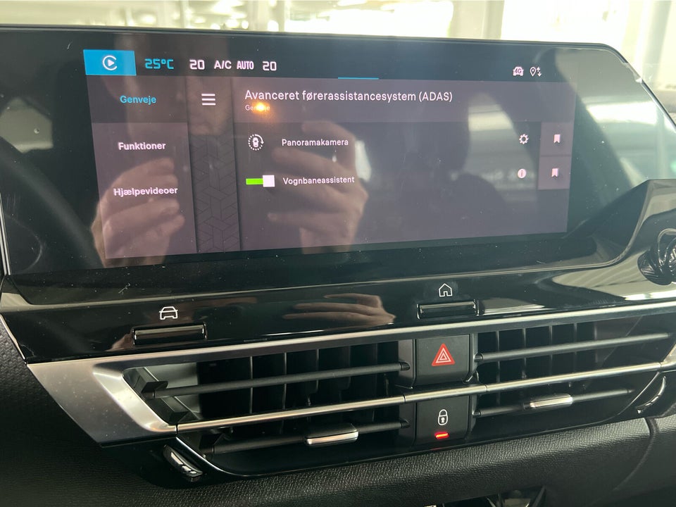 Citroën ë-C4 X 50 Max 4d