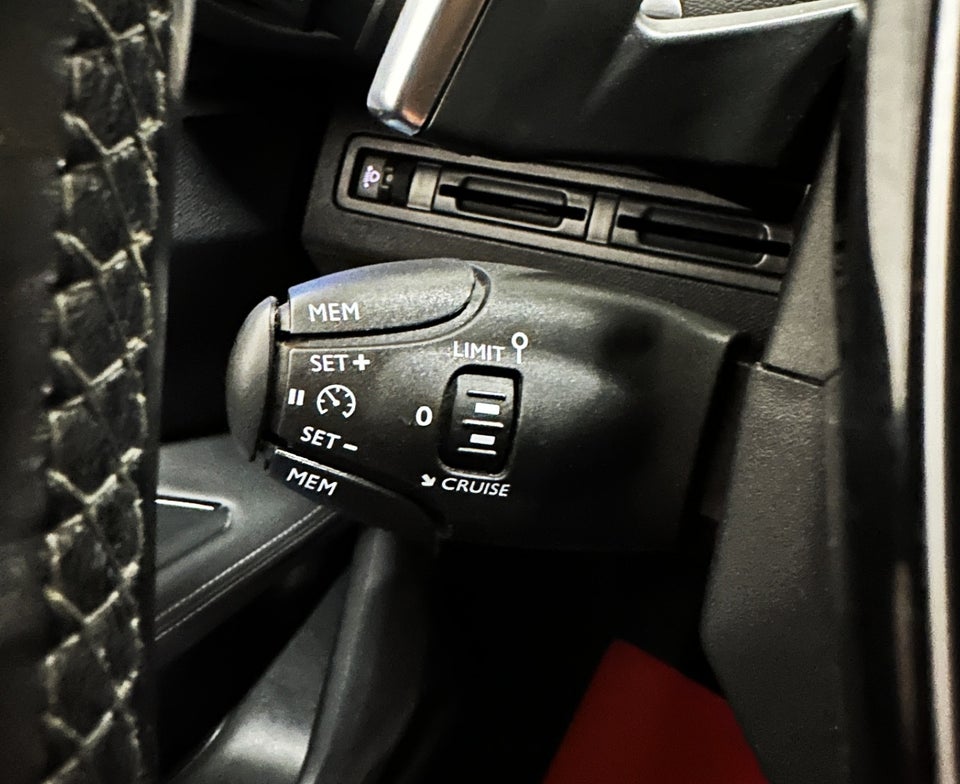 Peugeot 3008 1,5 BlueHDi 130 Allure EAT8 5d