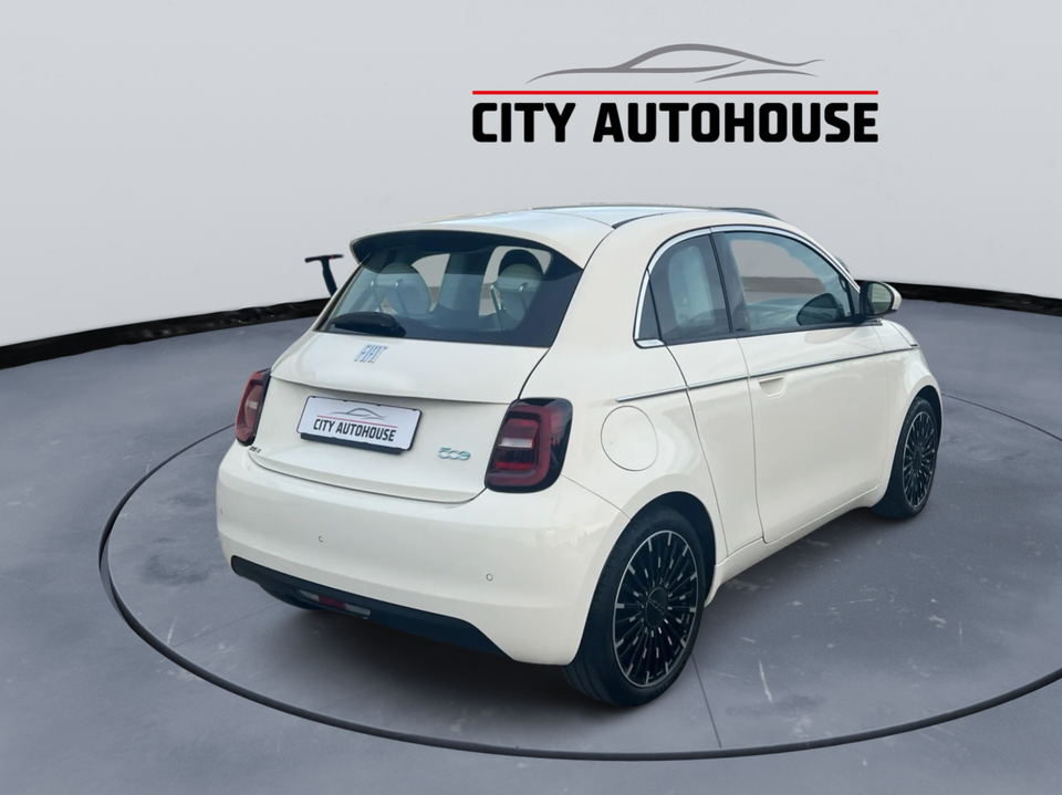 Fiat 500e 42 la Prima by Bocelli 3+1 4d