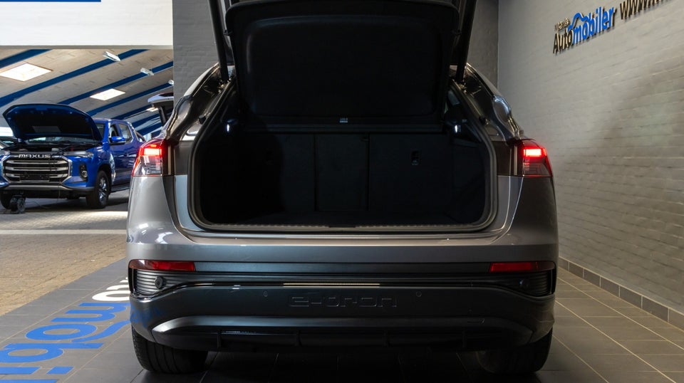 Audi Q4 e-tron 40 S-line Sportback 5d
