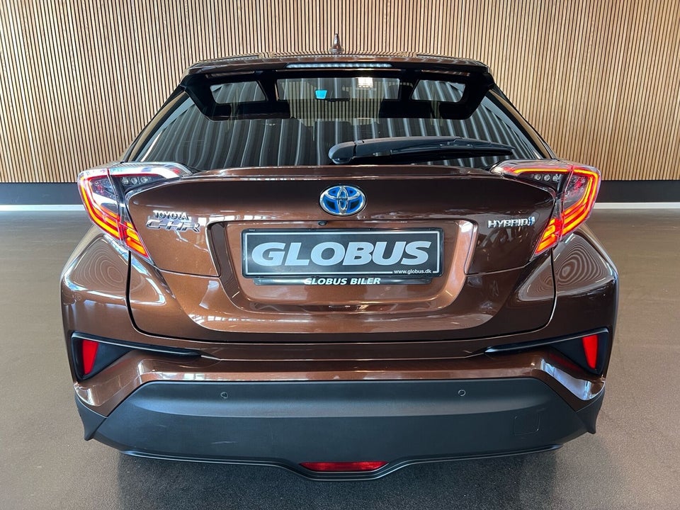 Toyota C-HR 1,8 Hybrid C-ULT CVT 5d