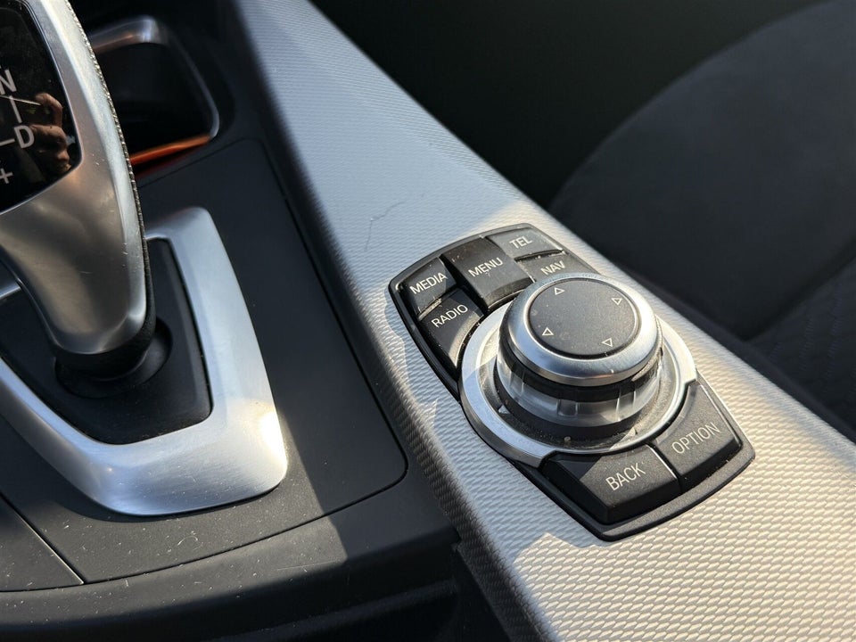 BMW 318d 2,0 Touring aut. 5d