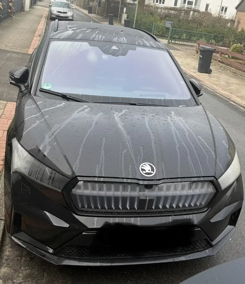 Skoda Enyaq 60 iV Sportline Maxx 5d