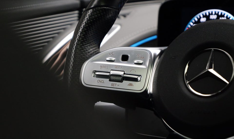 Mercedes EQC400 AMG Line 4Matic 5d