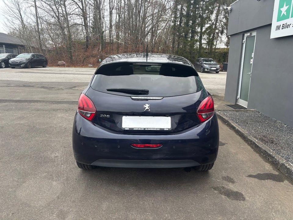 Peugeot 208 1,6 BlueHDi 100 Desire Sky 5d