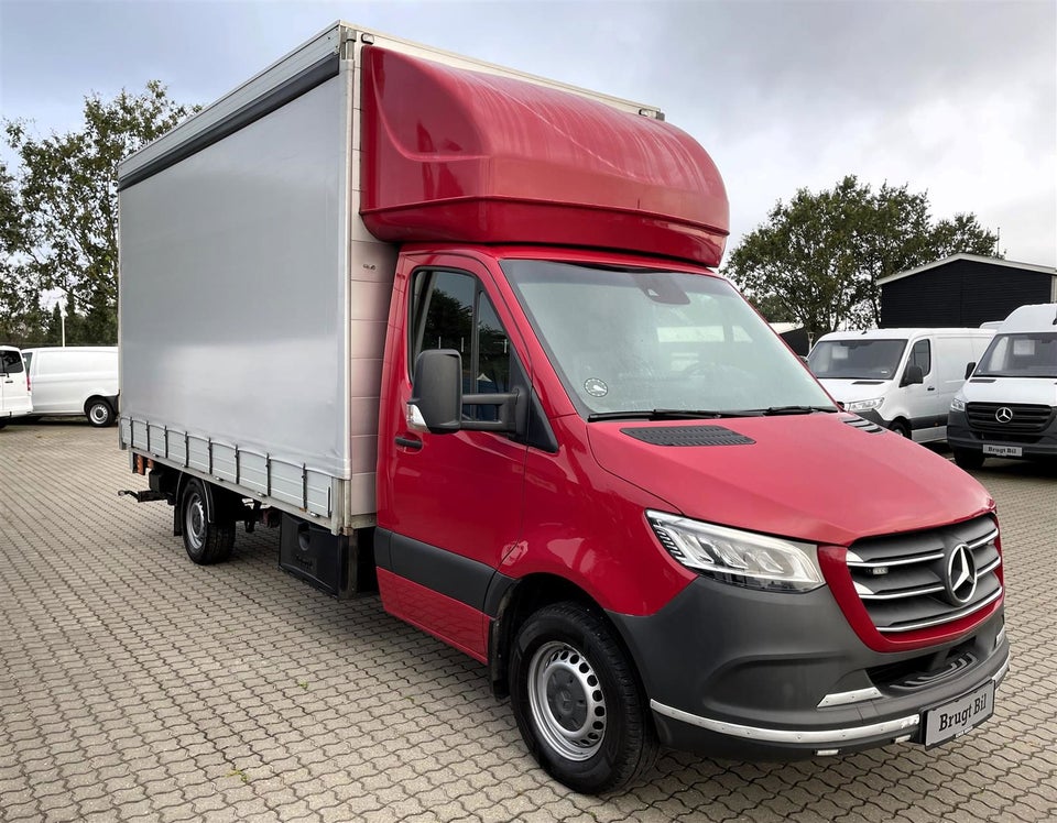 Mercedes Sprinter 319 3,0 CDi A3 Chassis aut. RWD 2d