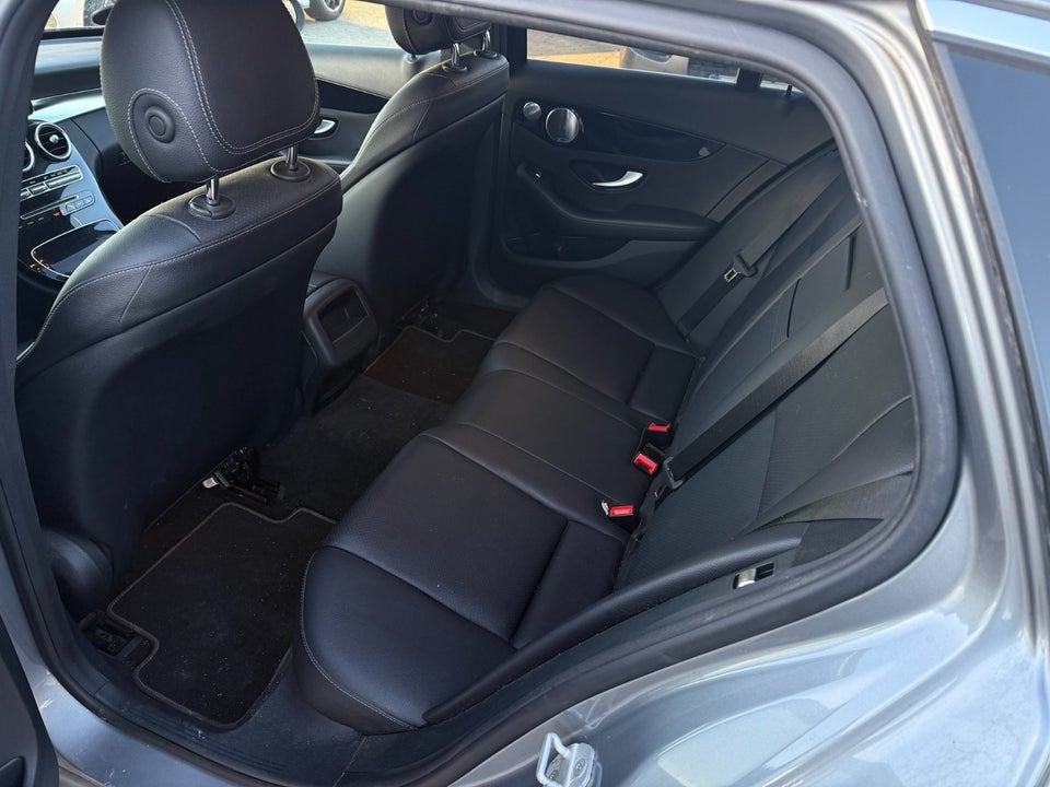 Mercedes C200 2,0 Avantgarde stc. aut. 5d