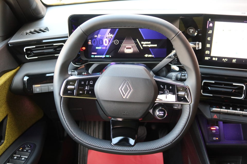 Renault 5 E-Tech 40 Iconic 5d