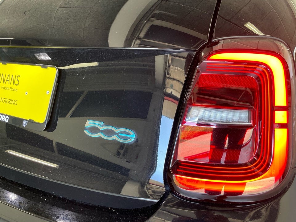 Fiat 500e 42 Nouvelle Berline 3d