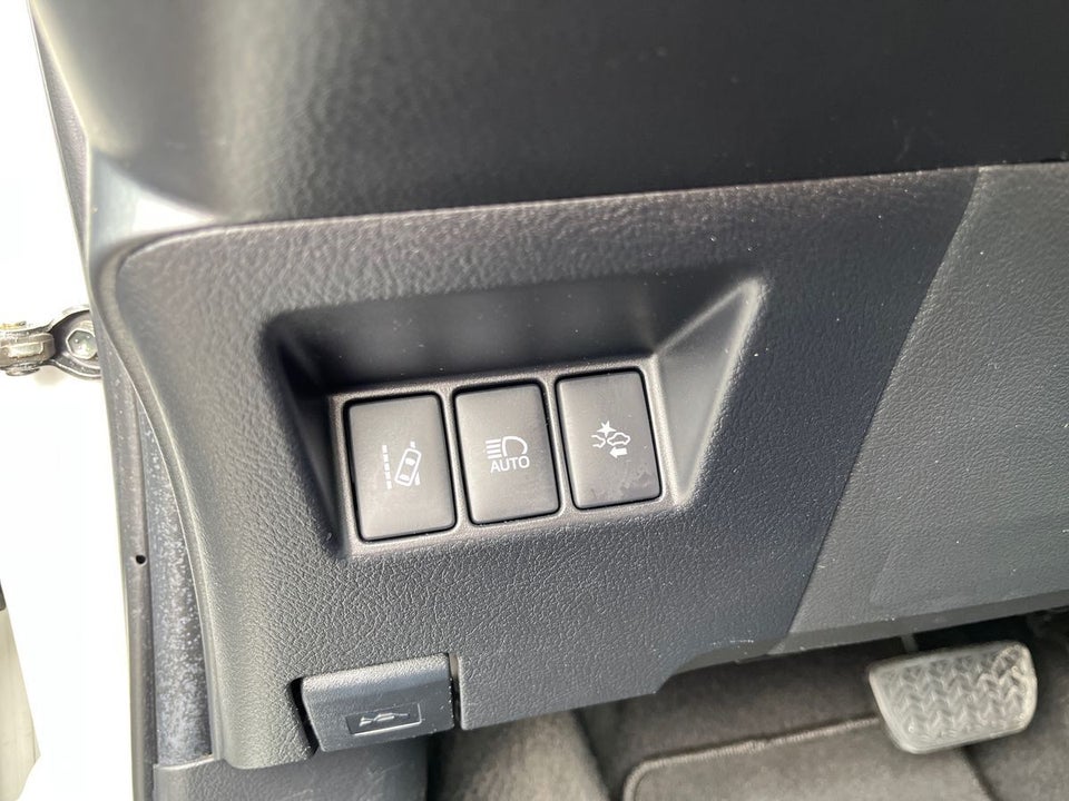 Toyota Yaris 1,5 Hybrid H2 e-CVT 5d