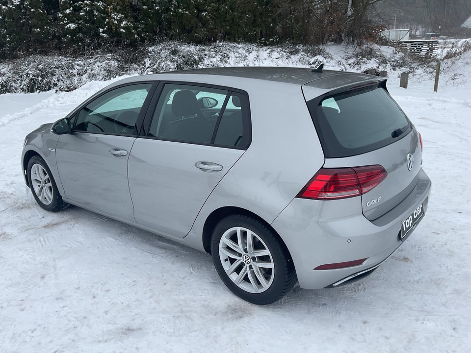 VW Golf VII 1,5 TSi 130 Comfortline 5d
