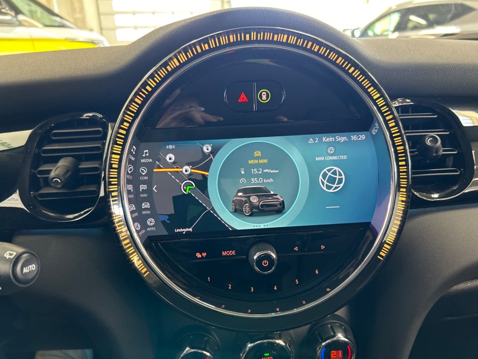 MINI Cooper SE Classic 3d