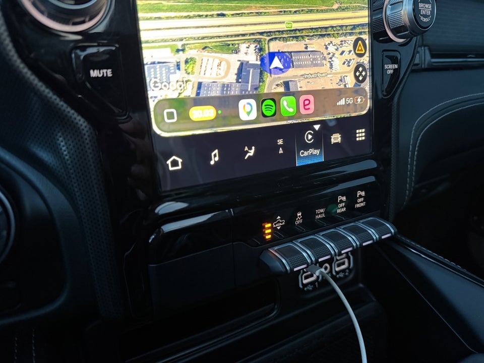 Dodge RAM 1500 5,7 V8 Hemi Limited Night aut. 4d