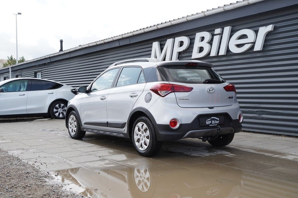 Hyundai i20 Active Cross 1,4 CRDi 90 Life+ 5d