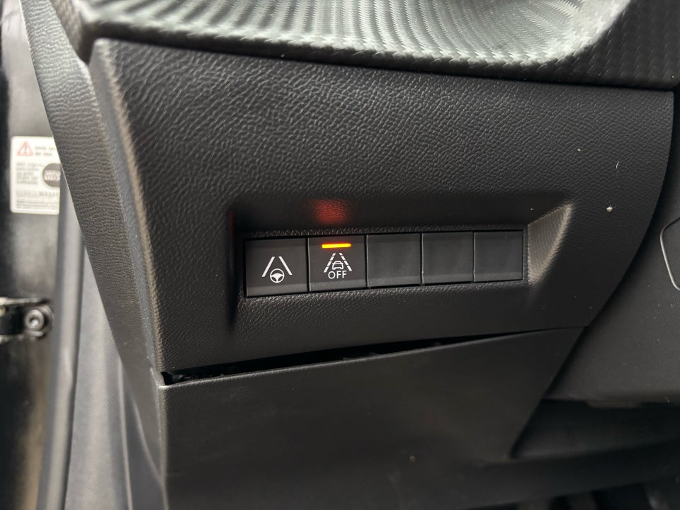 Peugeot e-208 50 GT Limited 5d