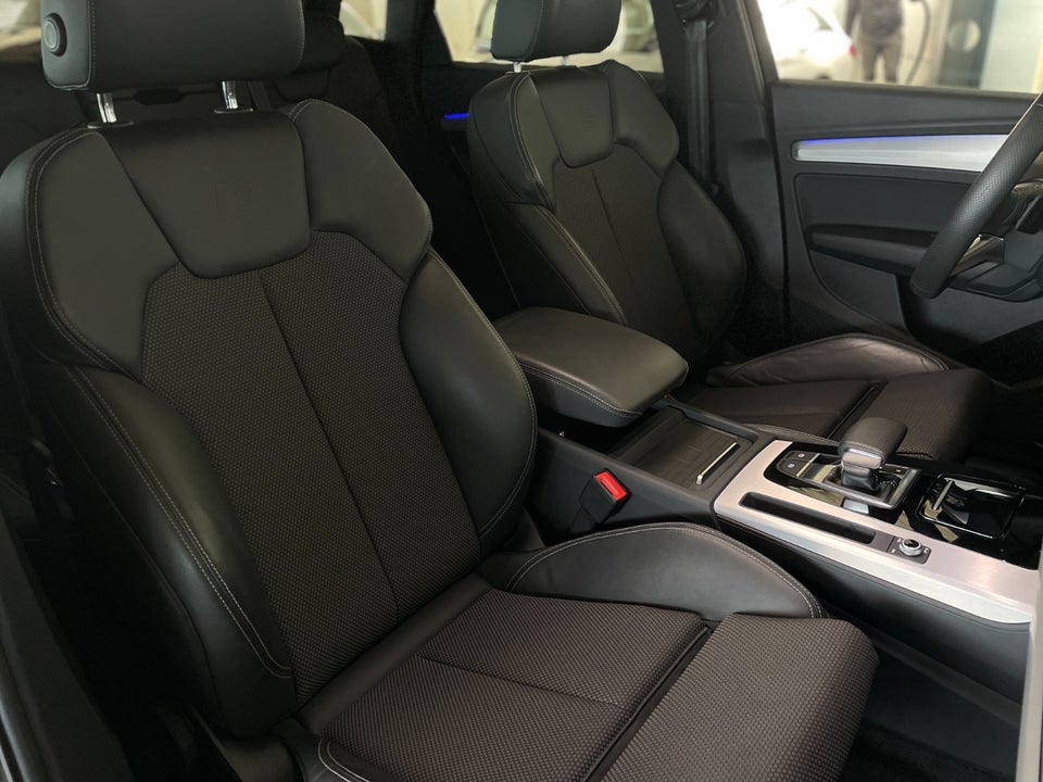 Audi Q5 50 TFSi e S-line Midnight Edition quattro S-tr. 5d