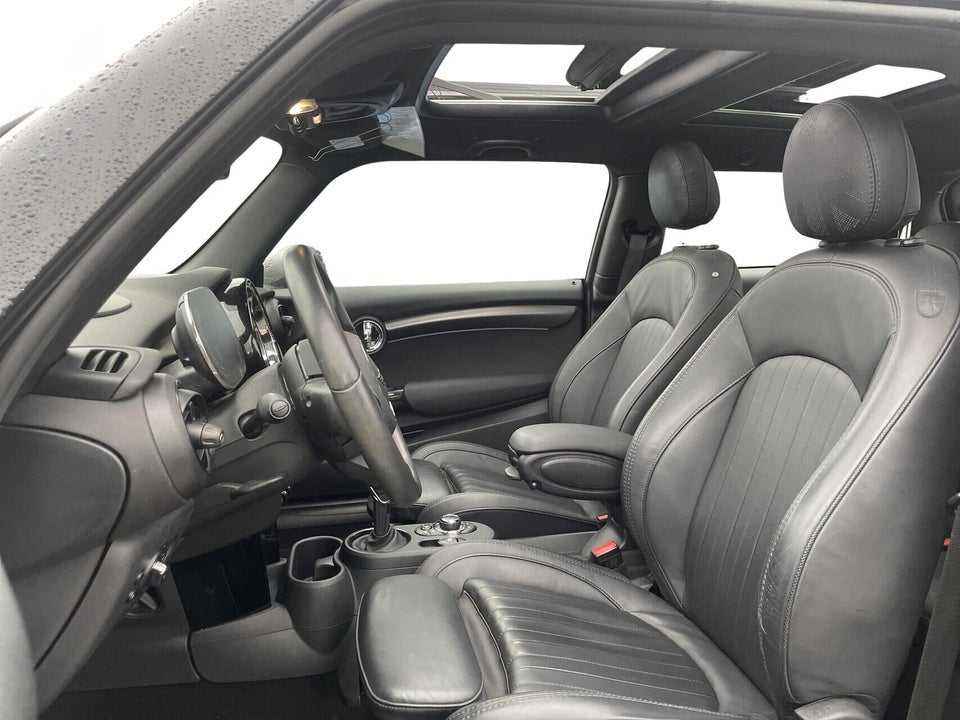 MINI Cooper SE Younique Trim 3d