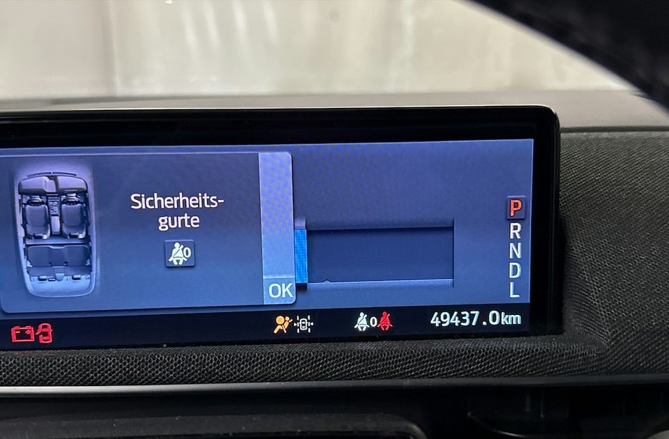 Ford Mustang Mach-E 75 Standard Range 5d