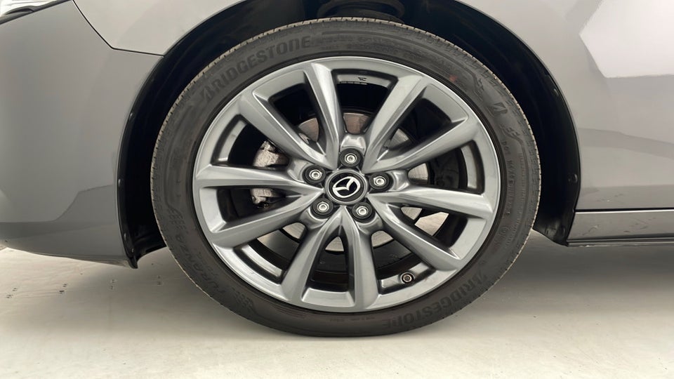 Mazda 3 2,0 e-SkyActiv-G 150 Sky aut. 5d